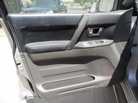 2003 MITSUBISHI MONTERO LIMITED SILVER 4WD AT 3.8 193906